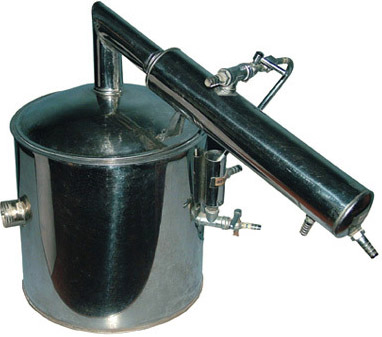 WATER STILL : ( Barnstead type)
