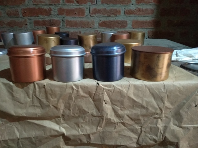 Metal candle jars