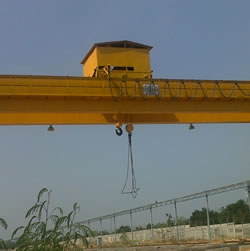 GANTRY CRANES