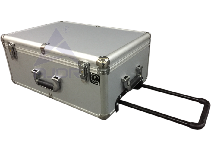 Engineering Carry Case with Wheel