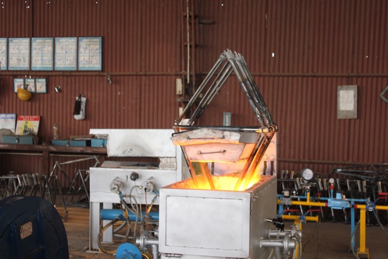 Specialised Testing ovens and furnaces