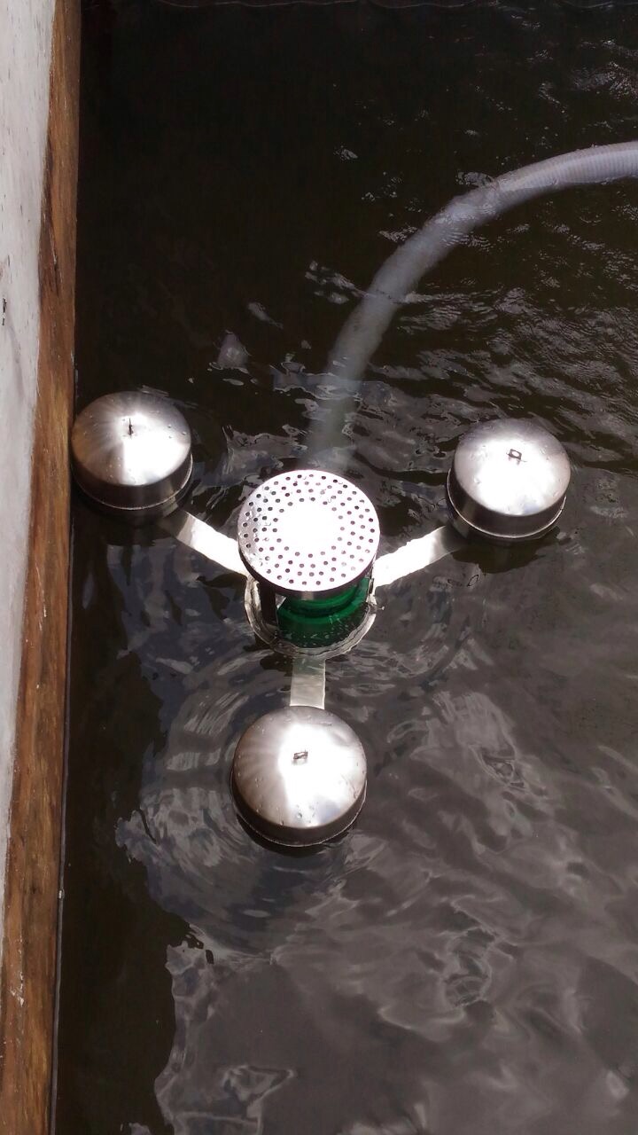 oil skimmer