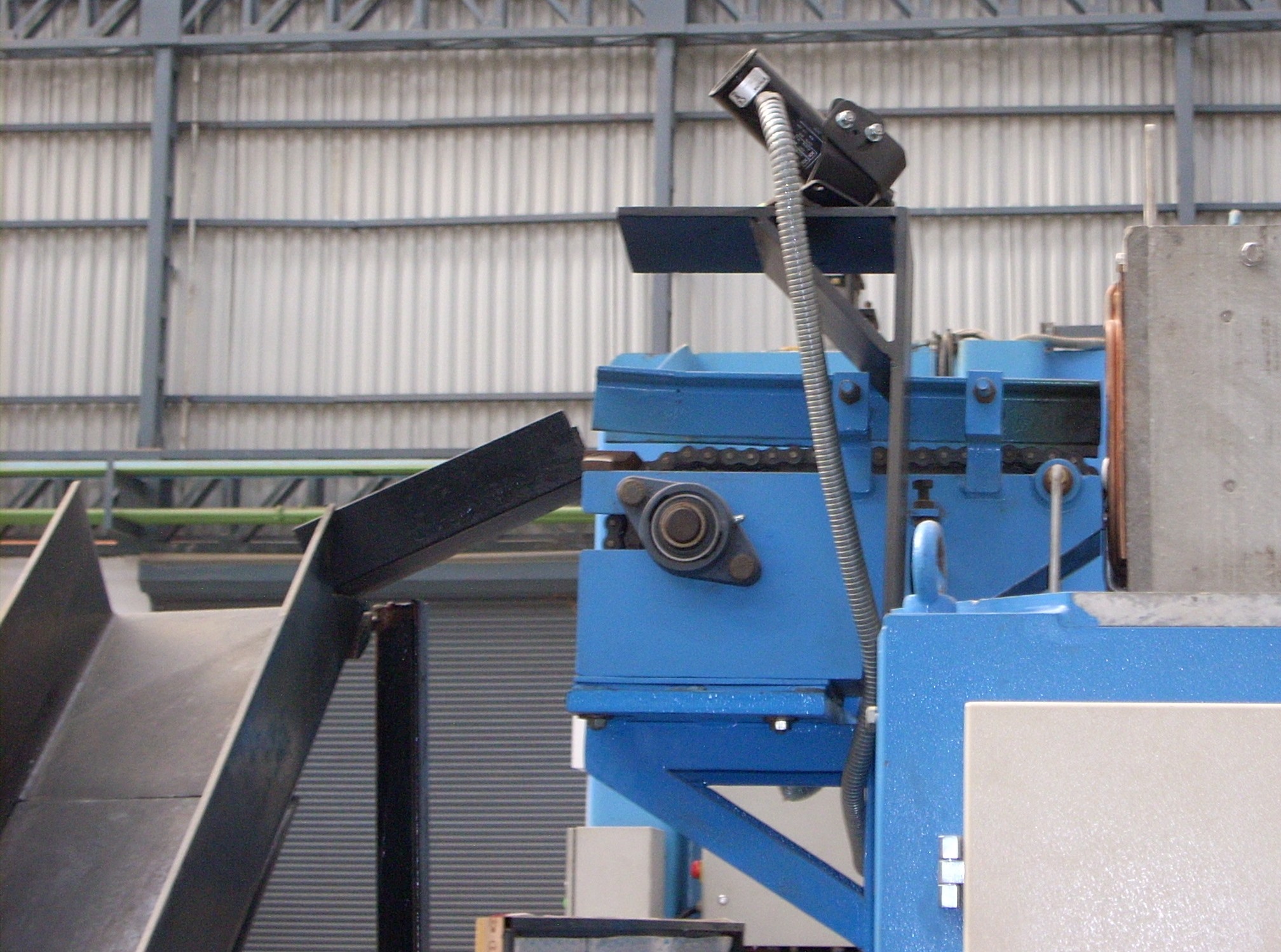Fast Billet Extractor