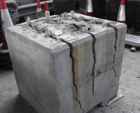 Reinforced concrete demolition agent