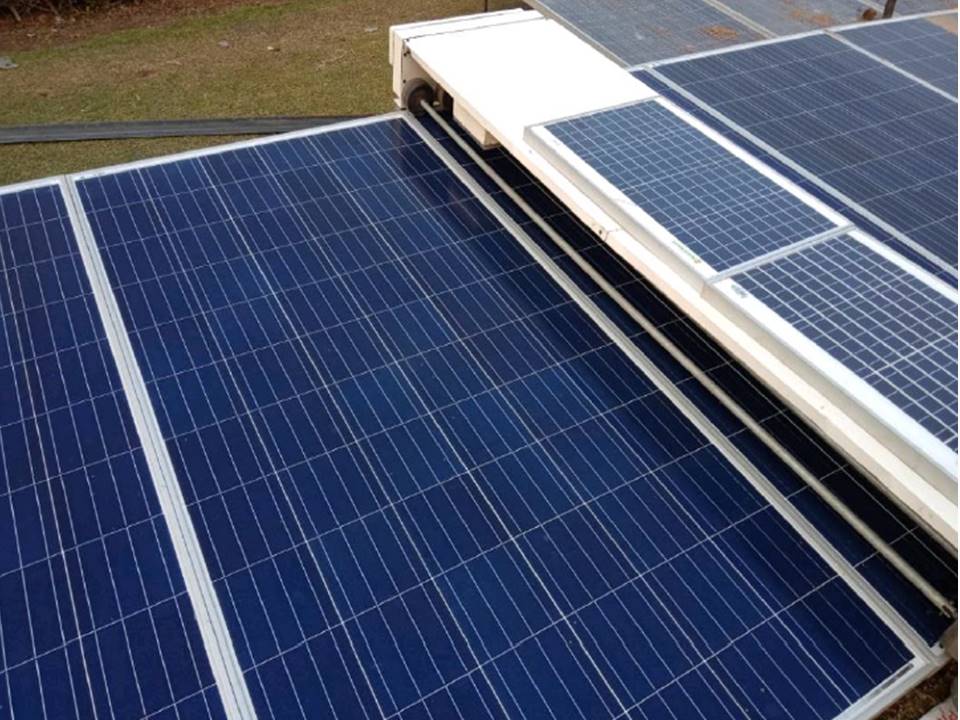 Automatic solar panel cleaning robot (waterless)
