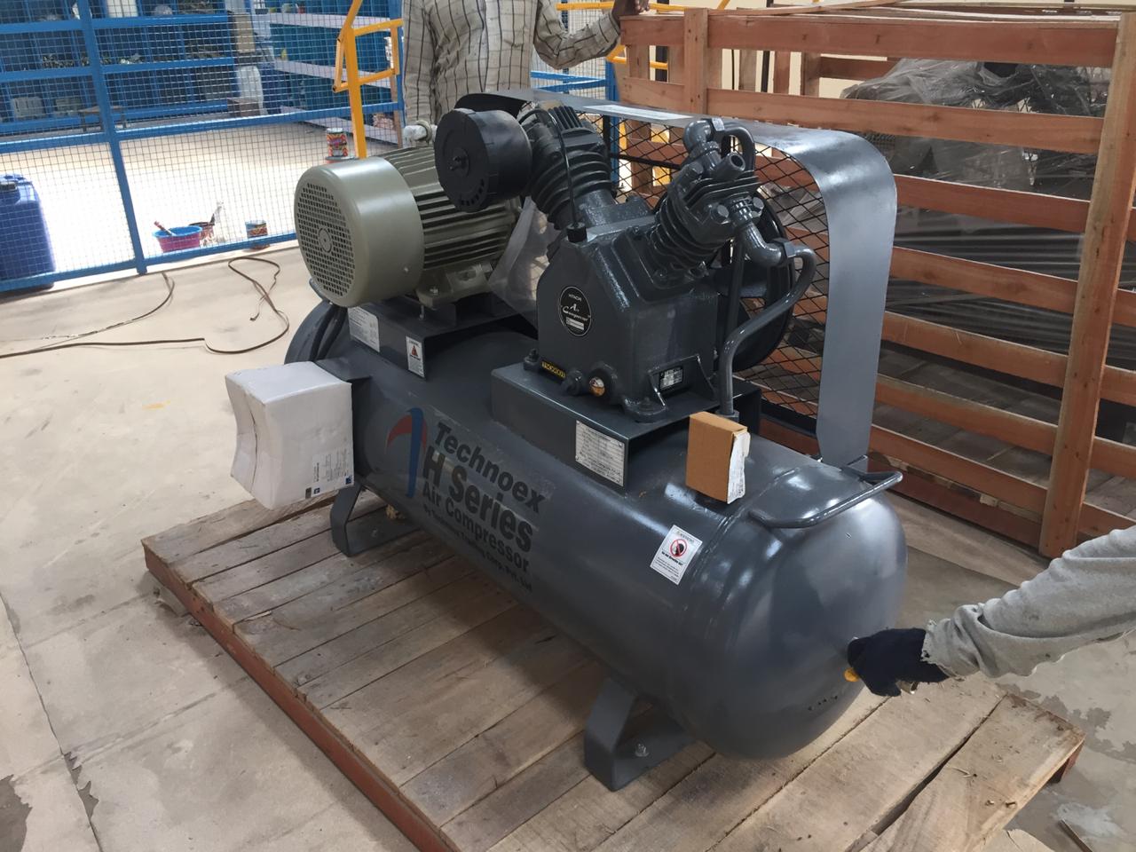 Piston Air Compressor