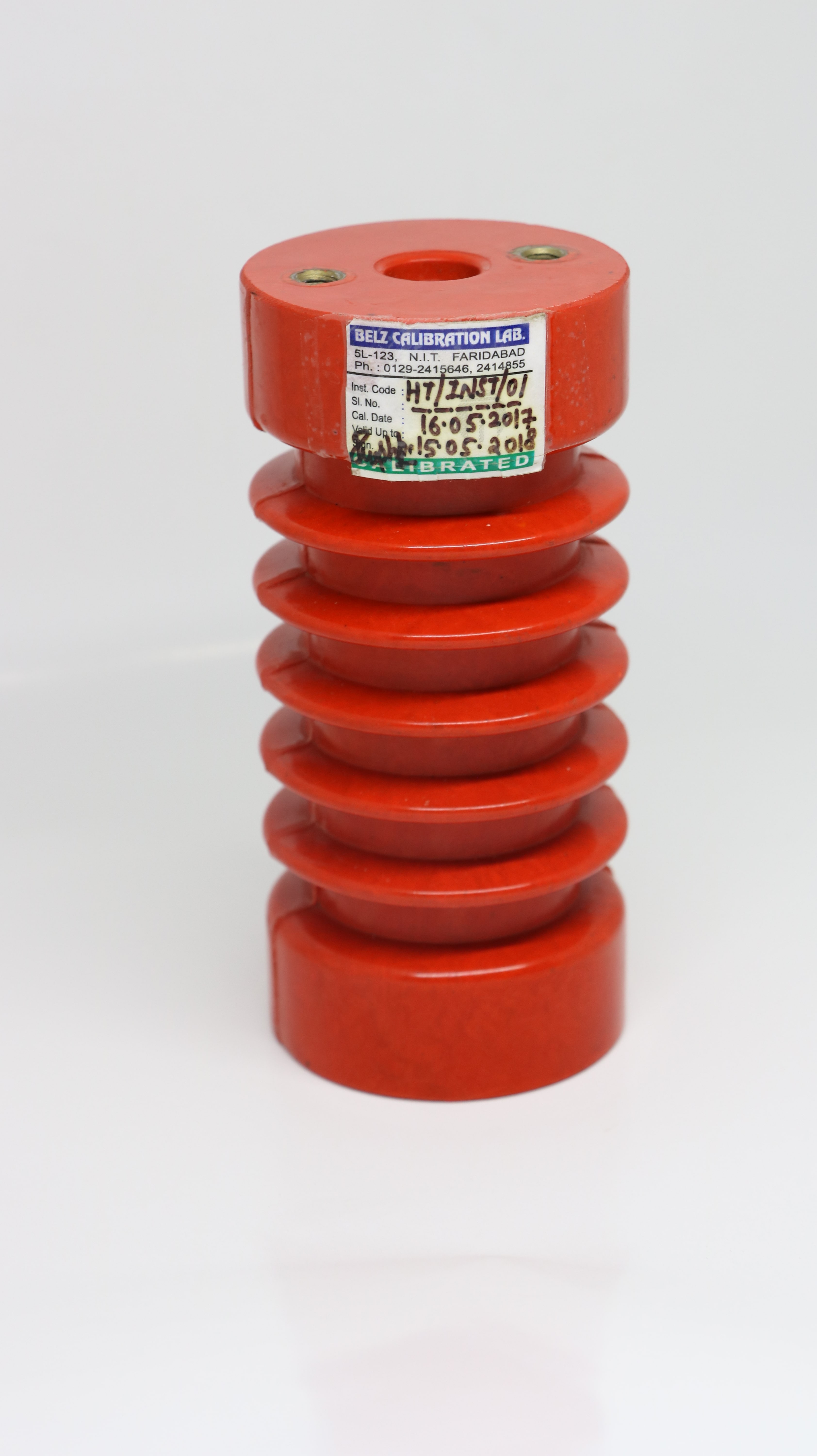 HT insulator