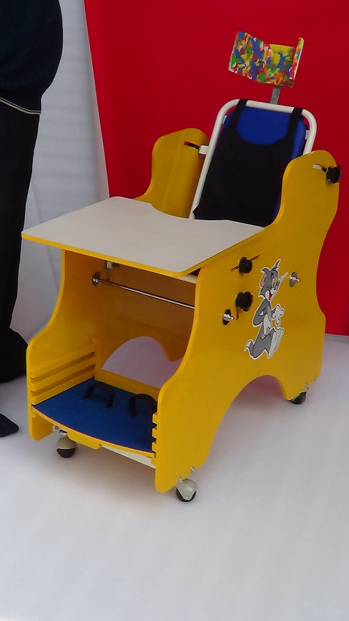 C.P. CHAIR Large with Activity Tray (Inside Seat Width 35cm)