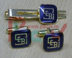Cufflinks