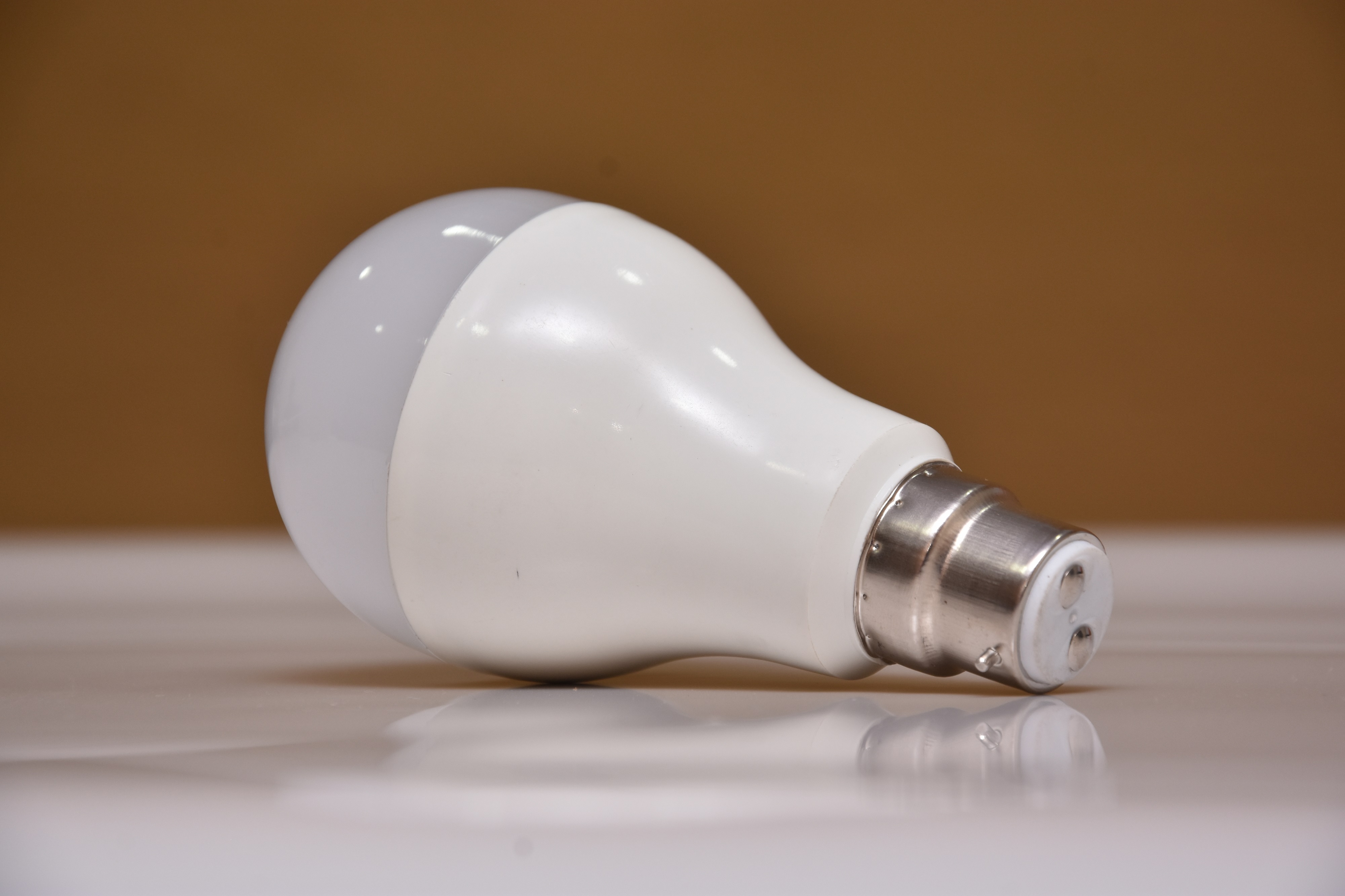 LED 3in1 Decorative Bulb - 9W 