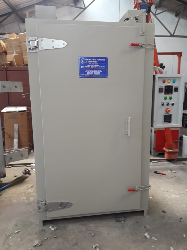 Chamber Type Oven