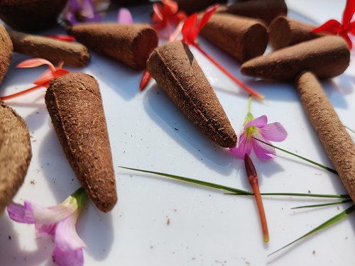 Cow Dung Dhoop Cone