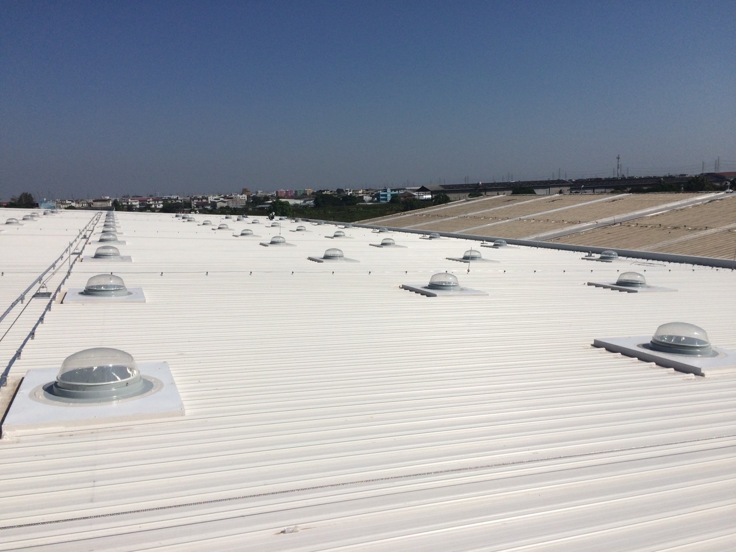 DAY LIGHT HARVESTING SYSTEM / TABULAR LIGHT PIPE