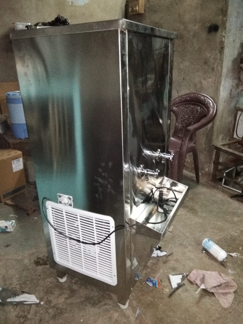 STEEL WATER COOLER