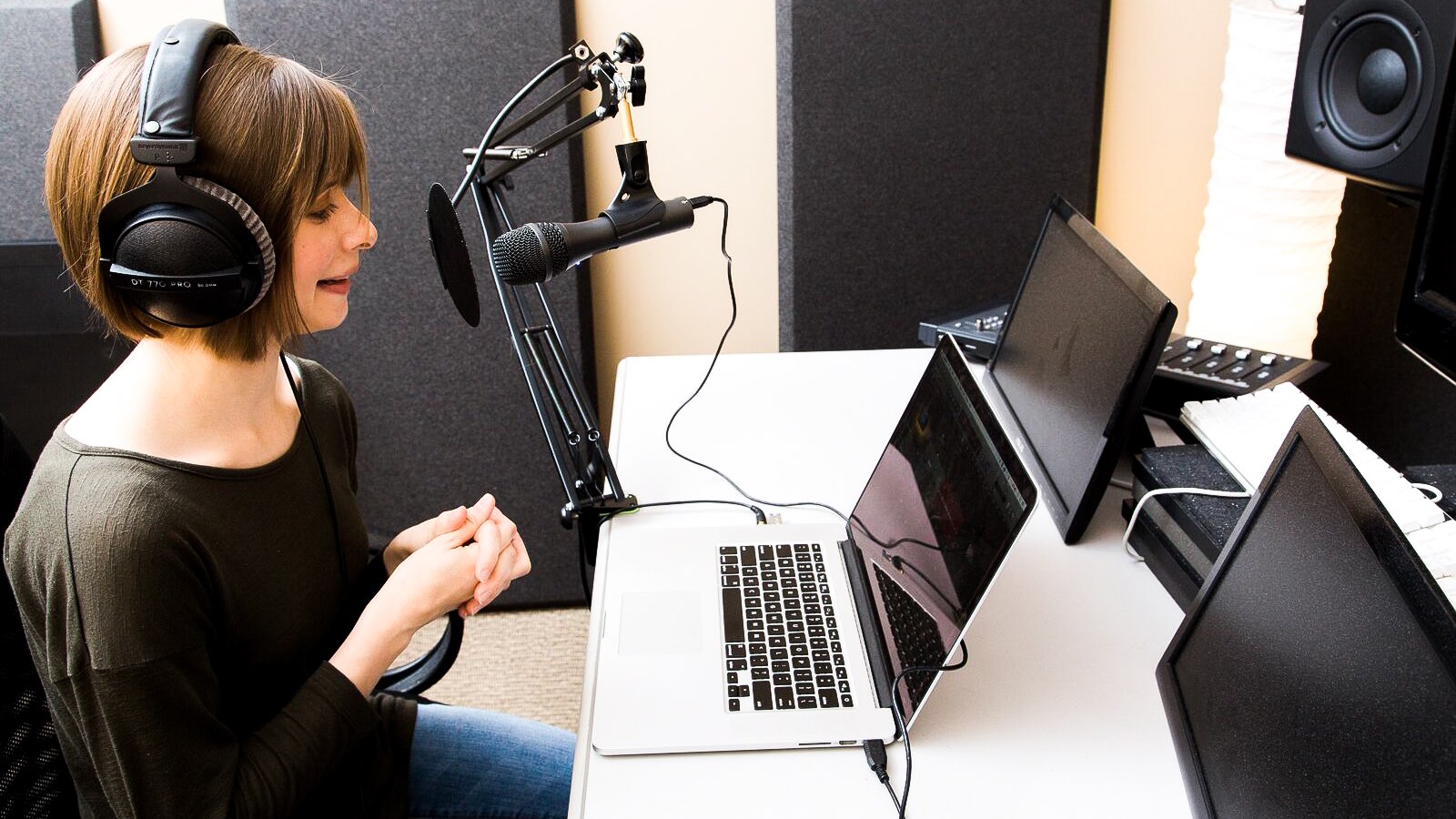 Software Tutorials Voice Over Services