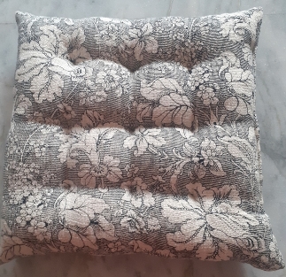 BOX Cushion