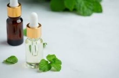 Peppermint Oil ( L M 40 to 45 % Terpeneless )