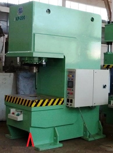 HYDRAULIC PRESS C TYPE