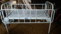 PEDIATRIC BED
