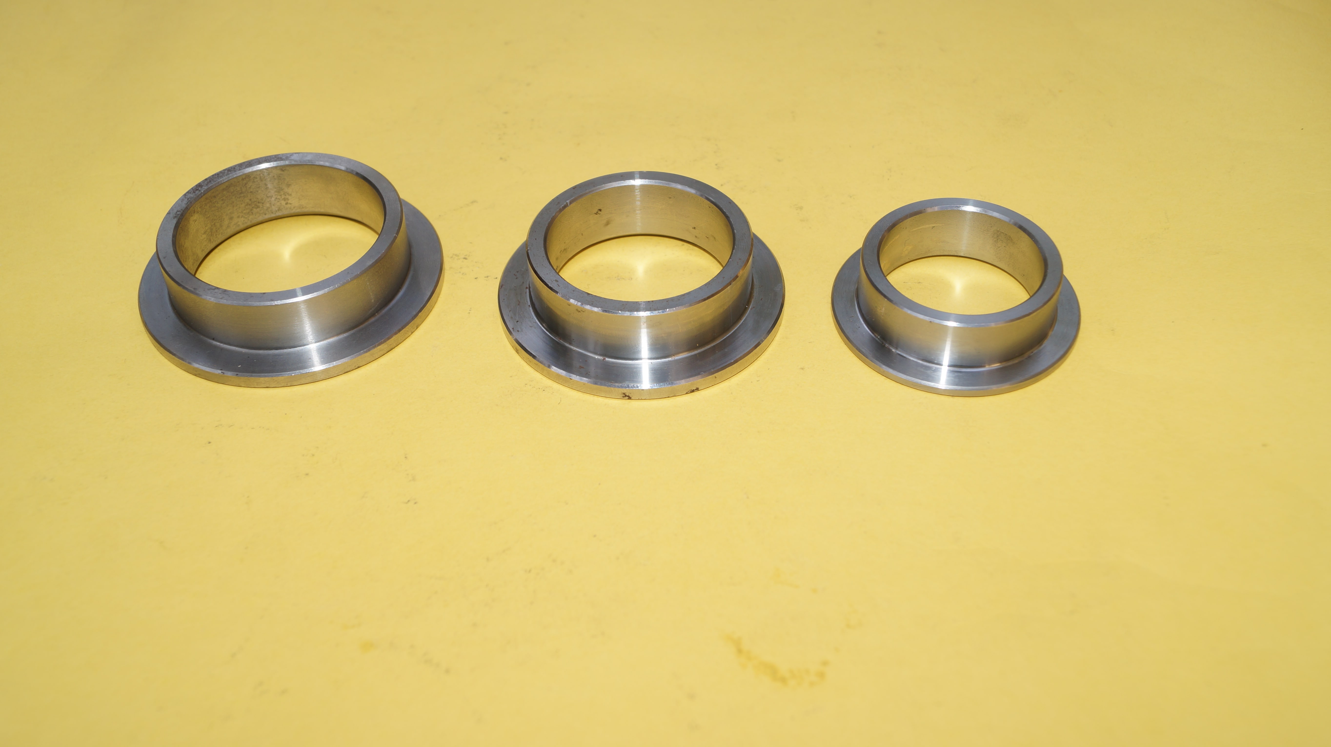 BEARING RETAINERS
