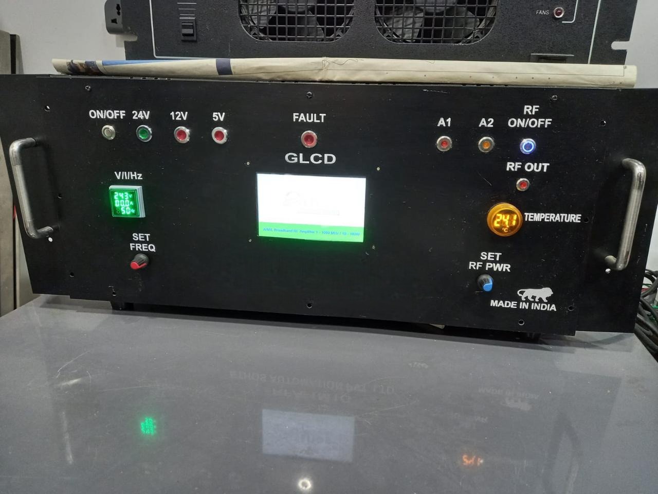 Broadband RF Power Amplifier 1-1000MHz, 10 -100W (40 - 50dBm) Variable Power Output