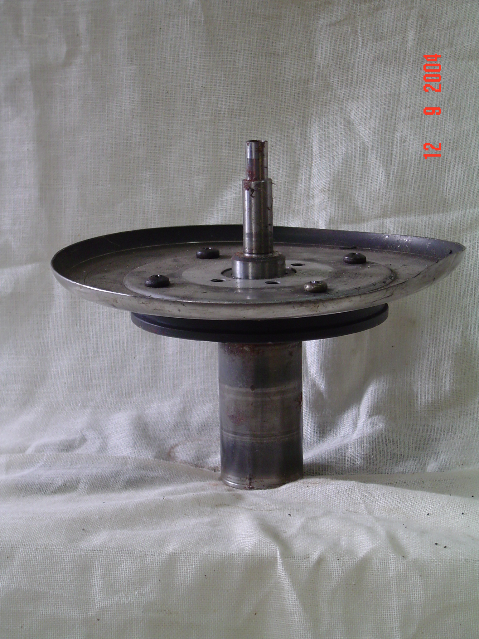 Leewha Spindles