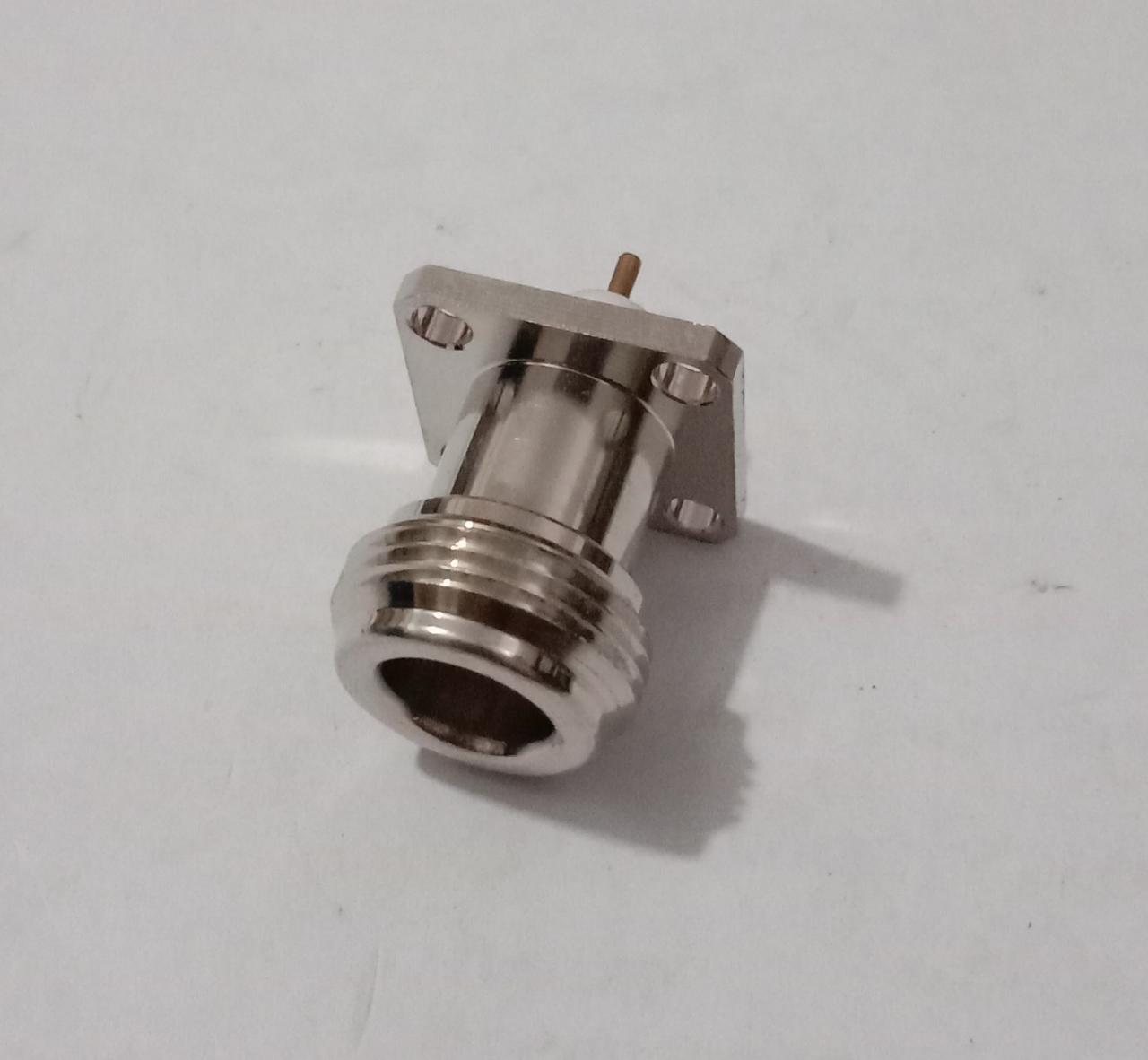 N F 4 HOLE 17.5MM SOLDER