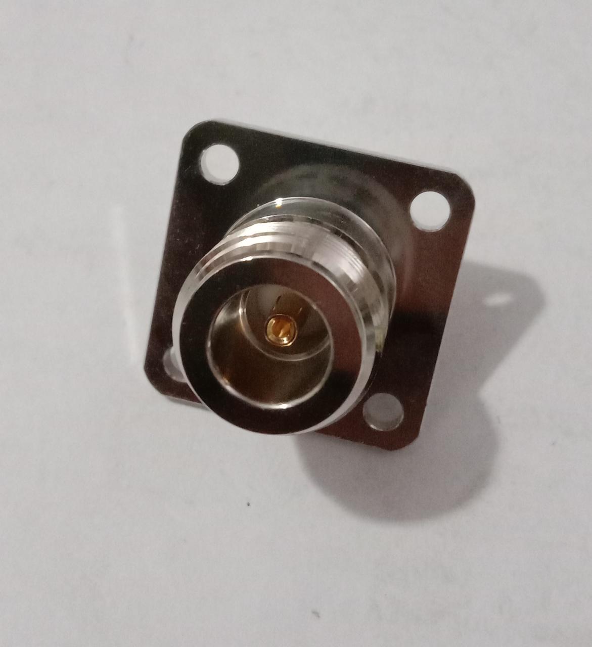 N F 4 HOLE 25MM SOLDER
