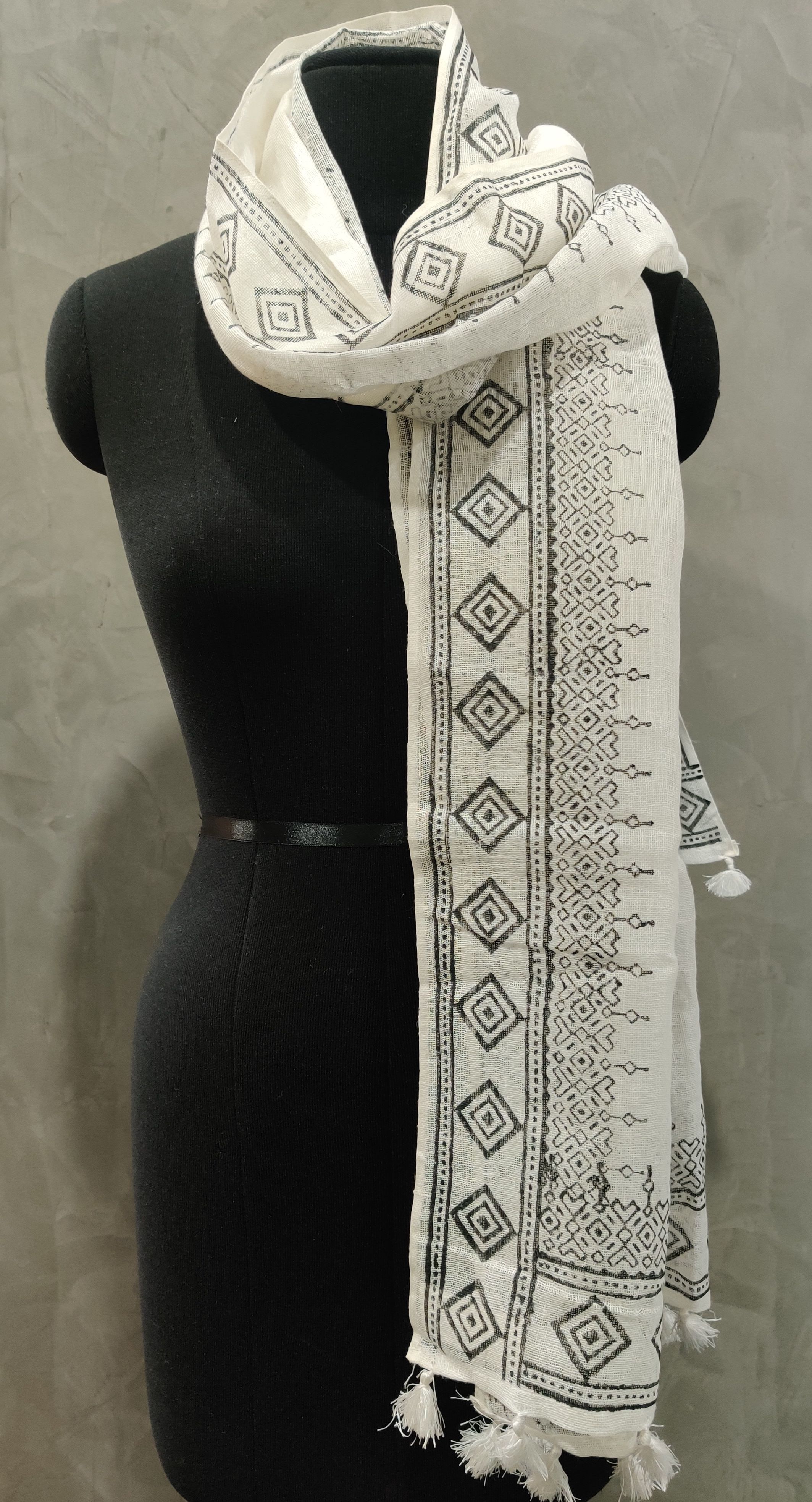Blockprinted Linen Stoles With Tassels