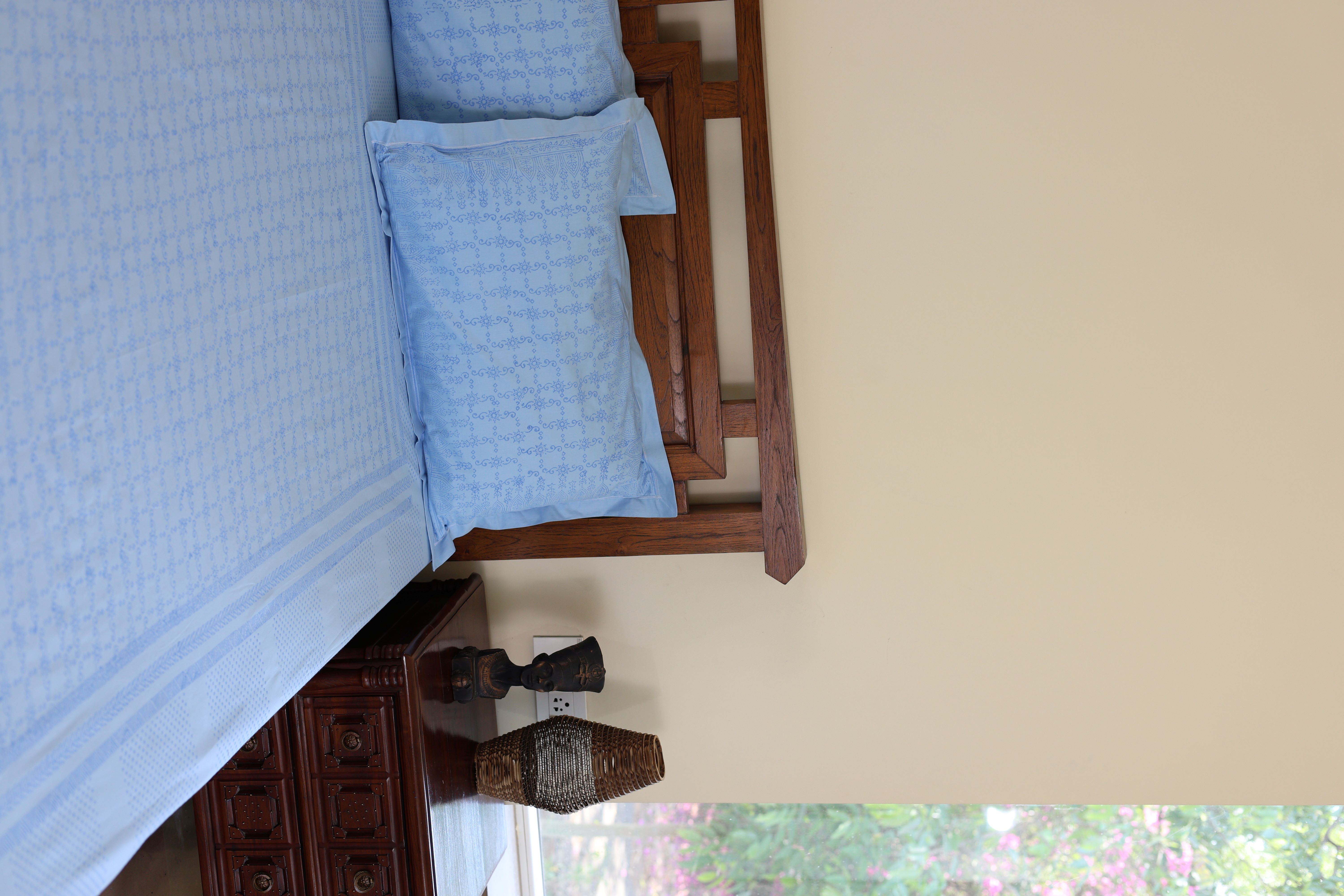  Cotton Hand Block Printed Kingsize Double Bedsheets With Pillow Covers Set