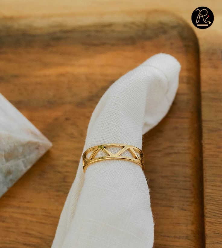 Gold Metal Napkin ring