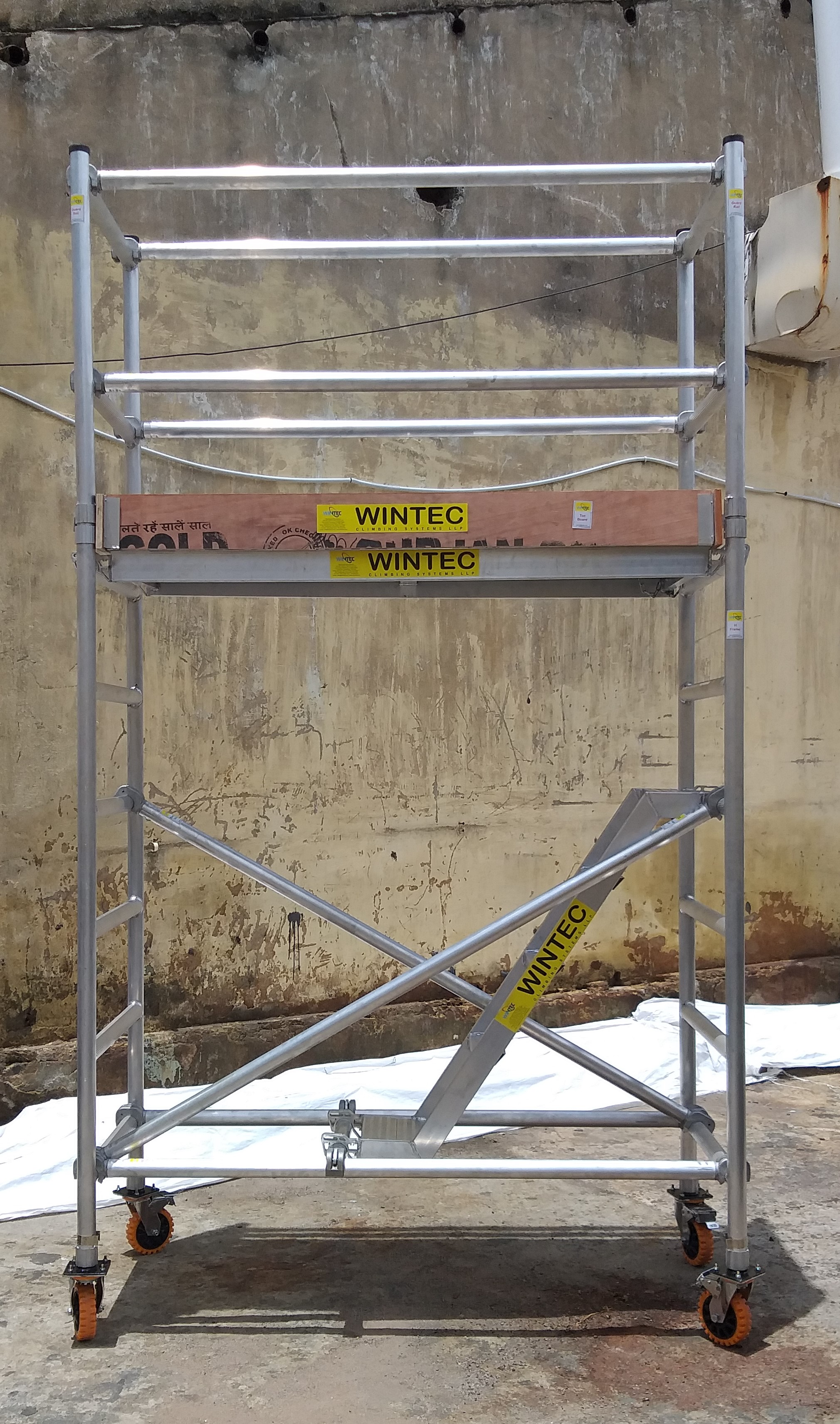 02.20Mtr Platform Aluminium Single Width Scaffolding Tower with Stairway