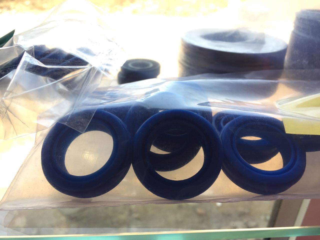 U Seals / Piston Seals / Shaft Seal