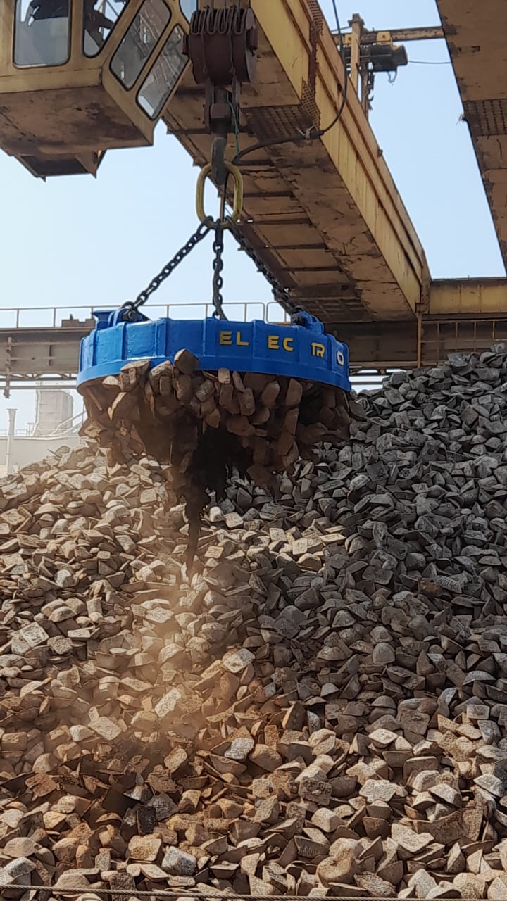 CIRCULAR LIFTING ELECTRO MAGNET
