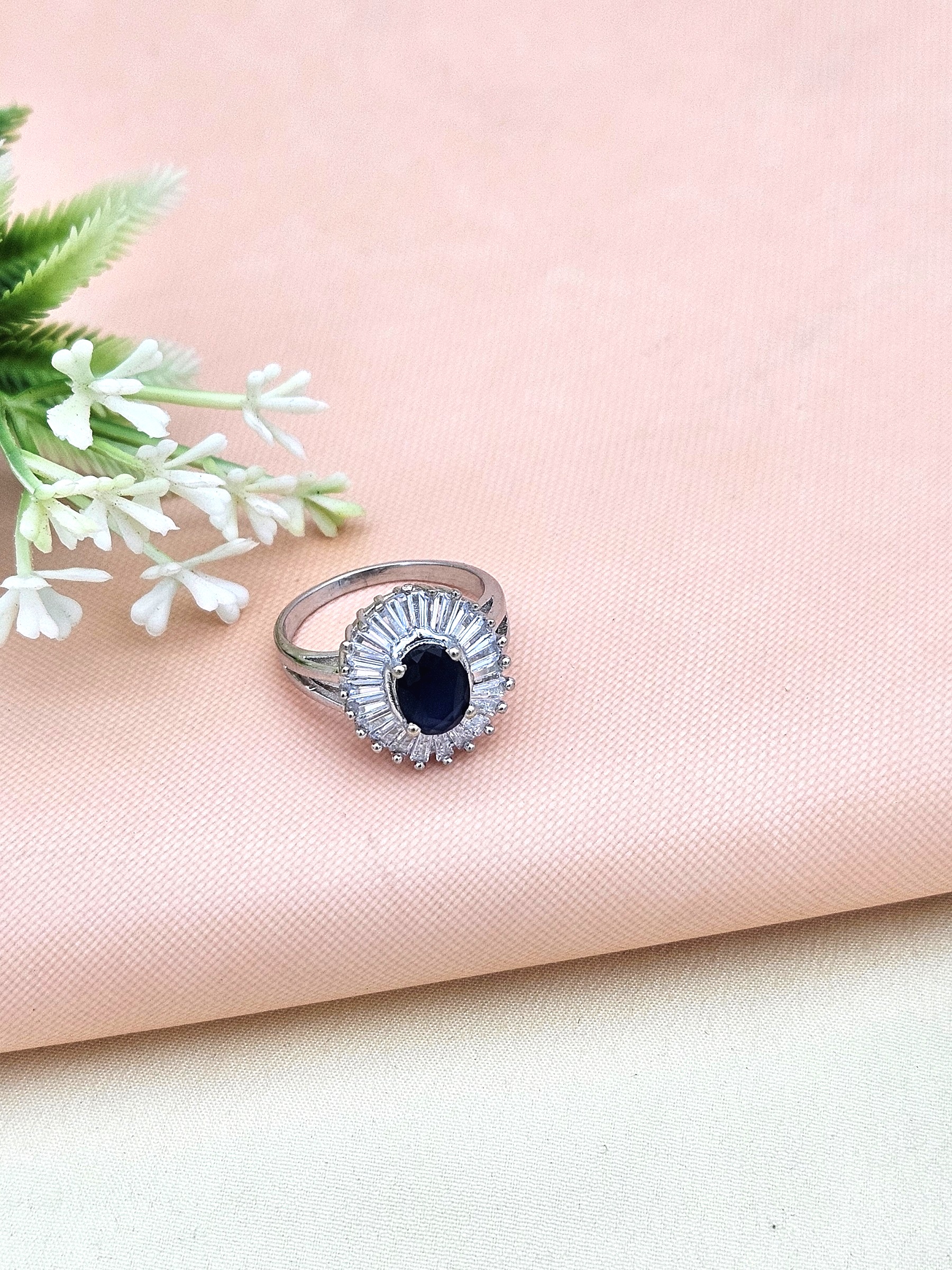 Fine 925 Silver Ring