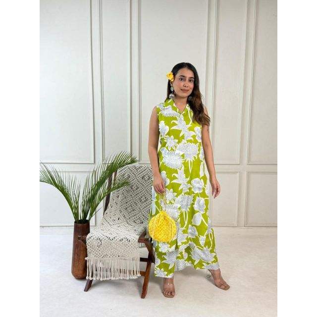 High-Grade Cotton Sleeveless Inbox Print Kurti for Women Ethnic Fashion Outfit with Uses in Wedding Party Festive & Office Wear