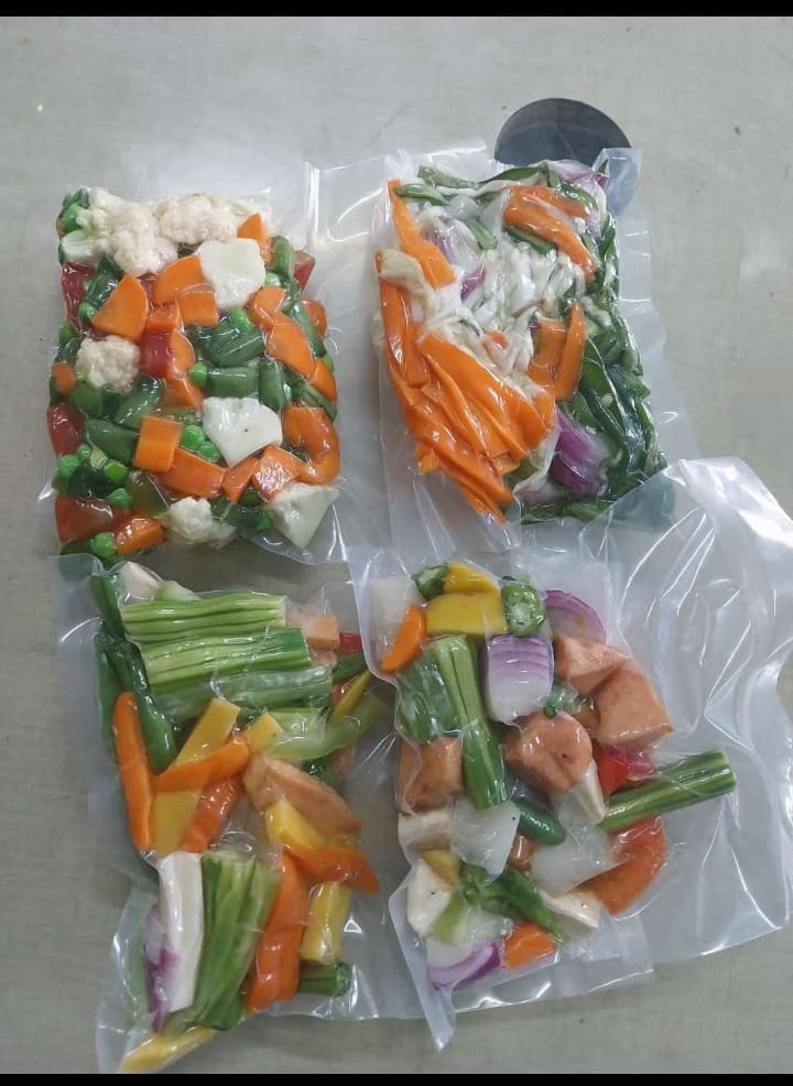 AM Vacuum mixed vegetables 