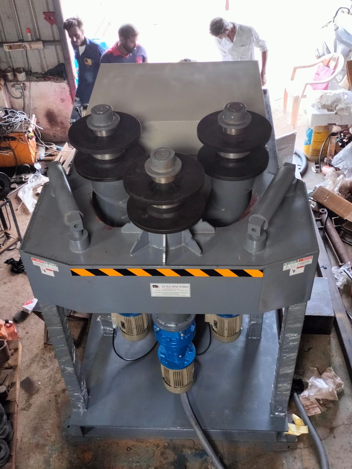 heavy duty pipe rolling machine
