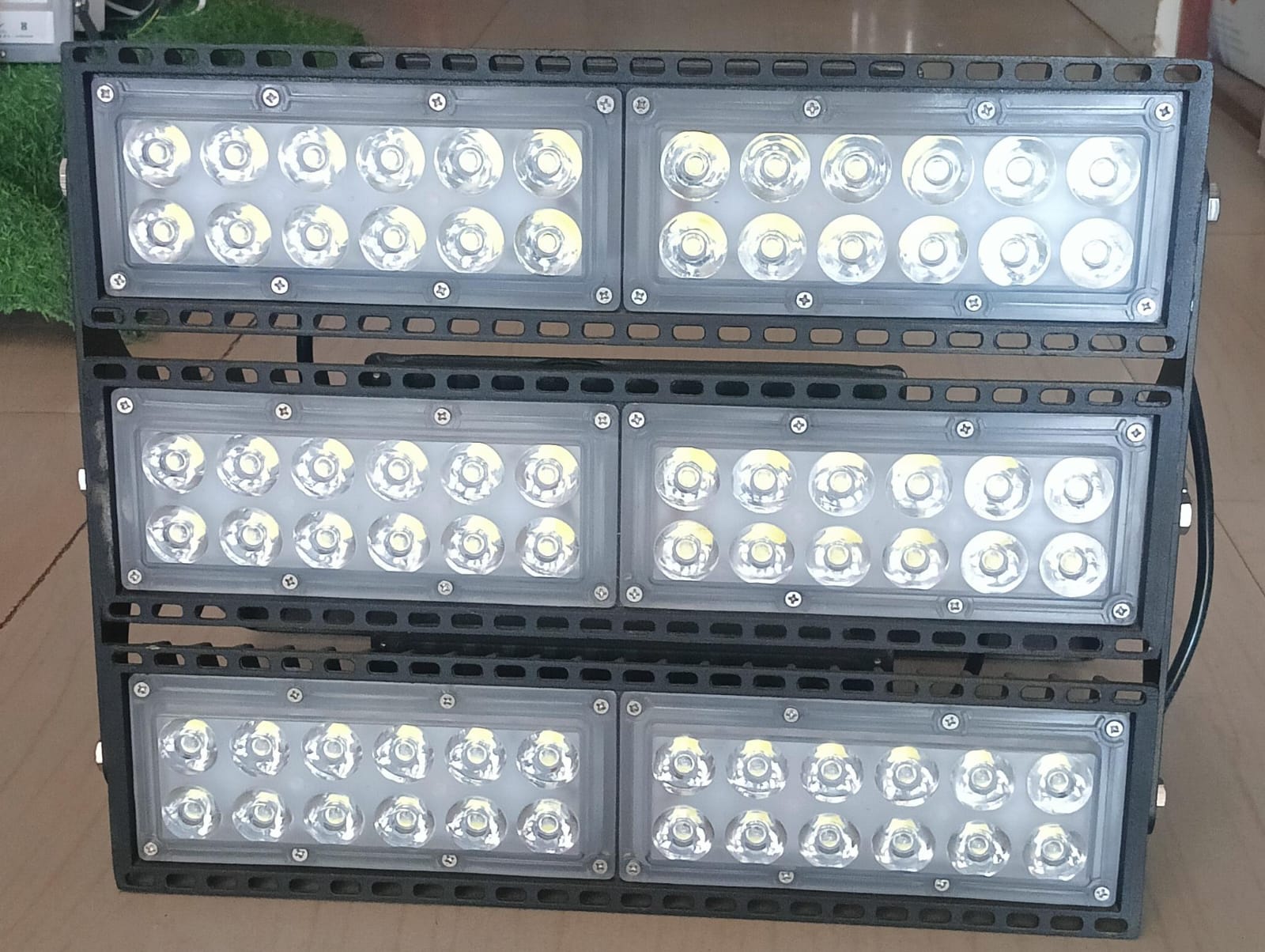 360Watt LED STADIUM FLOOD LIGHT