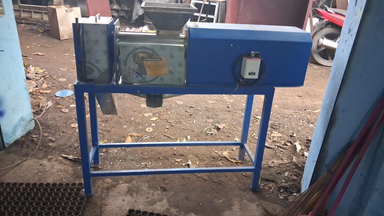 Premium Quality Coconut milk Extractor Machine  -25 kg per hr