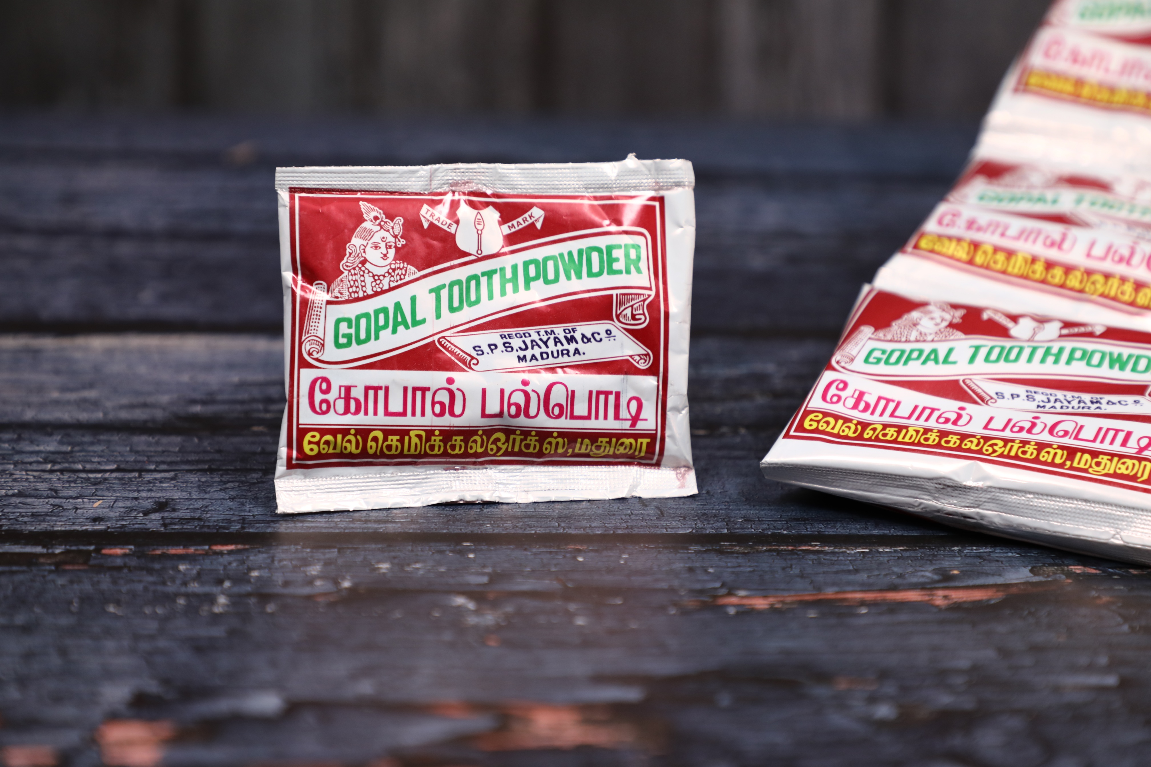Gopal Toothpowder sachets