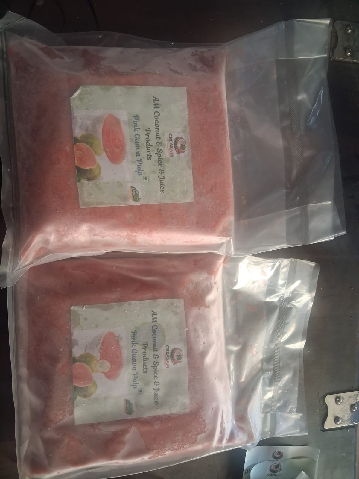 AM Frozen Pink Guava Pulp