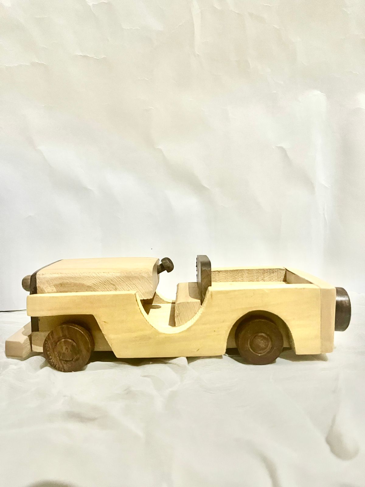 Jeep Toys (Handicraft Wooden)