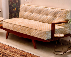 Mid-Century Modern 3-Seater Sofa in Premium Patterned Jacquard