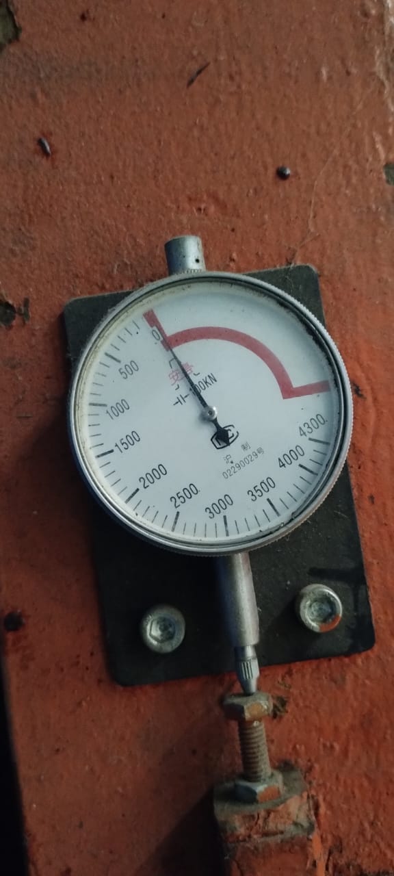 Strain Gauge 0-4300 KN,63